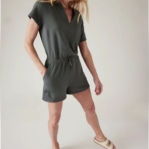 Athleta Bali Green Short Sleeve Balance Romper Jumpsuit large